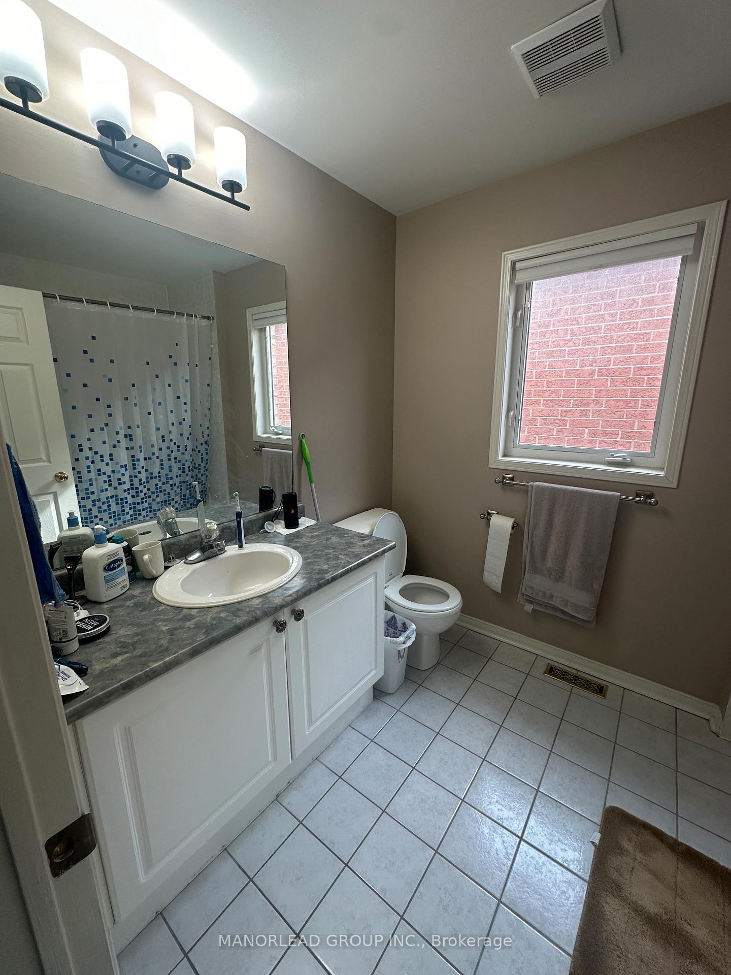 Photo 13 of 55 Willow Tree Street, Vaughan, Maple — HOMEH