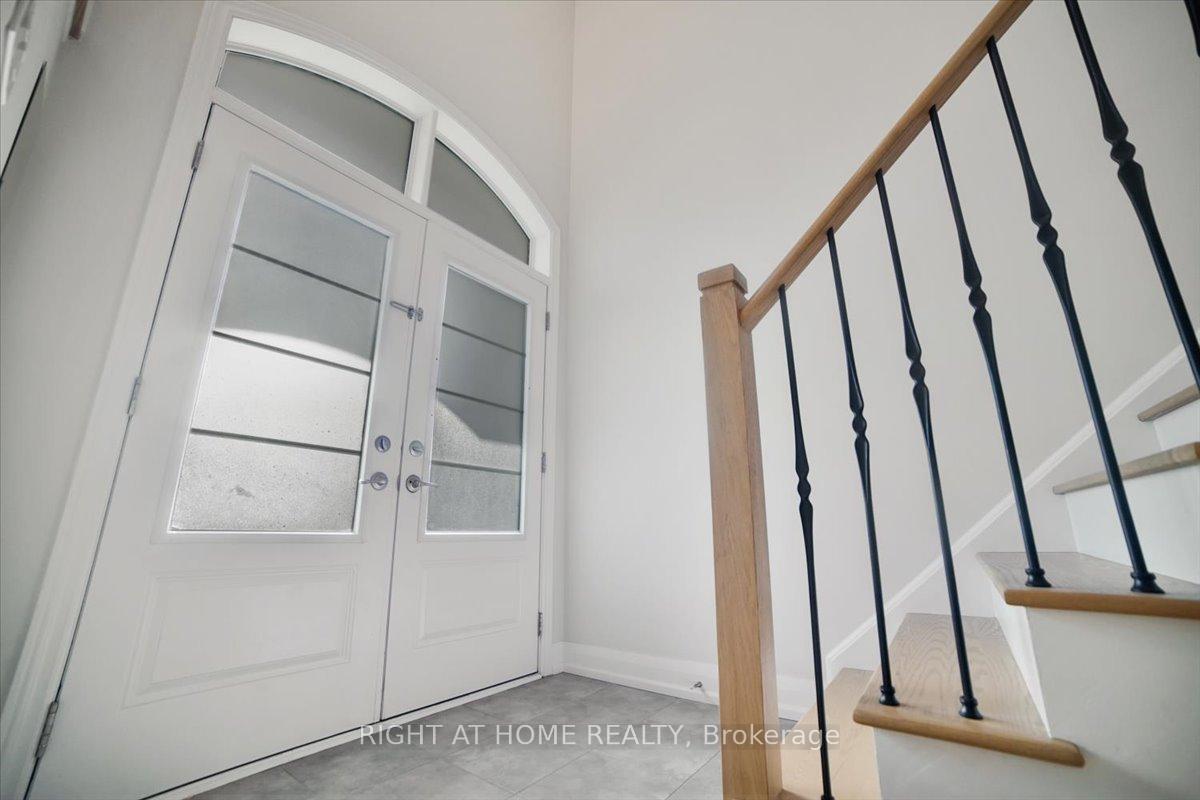 Photo 6 of 93 Grand Trunk Avenue, Vaughan, Patterson — HOMEH