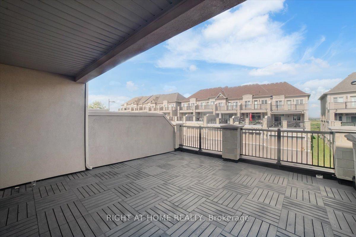 Photo 19 of 93 Grand Trunk Avenue, Vaughan, Patterson — HOMEH