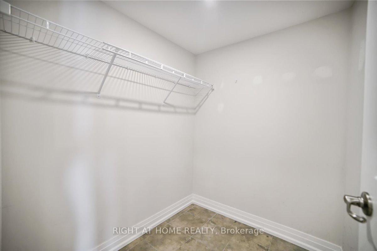 Photo 40 of 93 Grand Trunk Avenue, Vaughan, Patterson — HOMEH