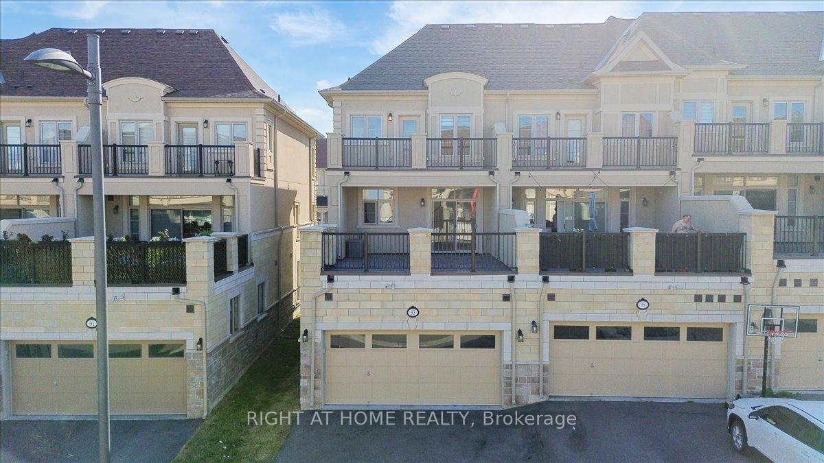 Photo 48 of 93 Grand Trunk Avenue, Vaughan, Patterson — HOMEH
