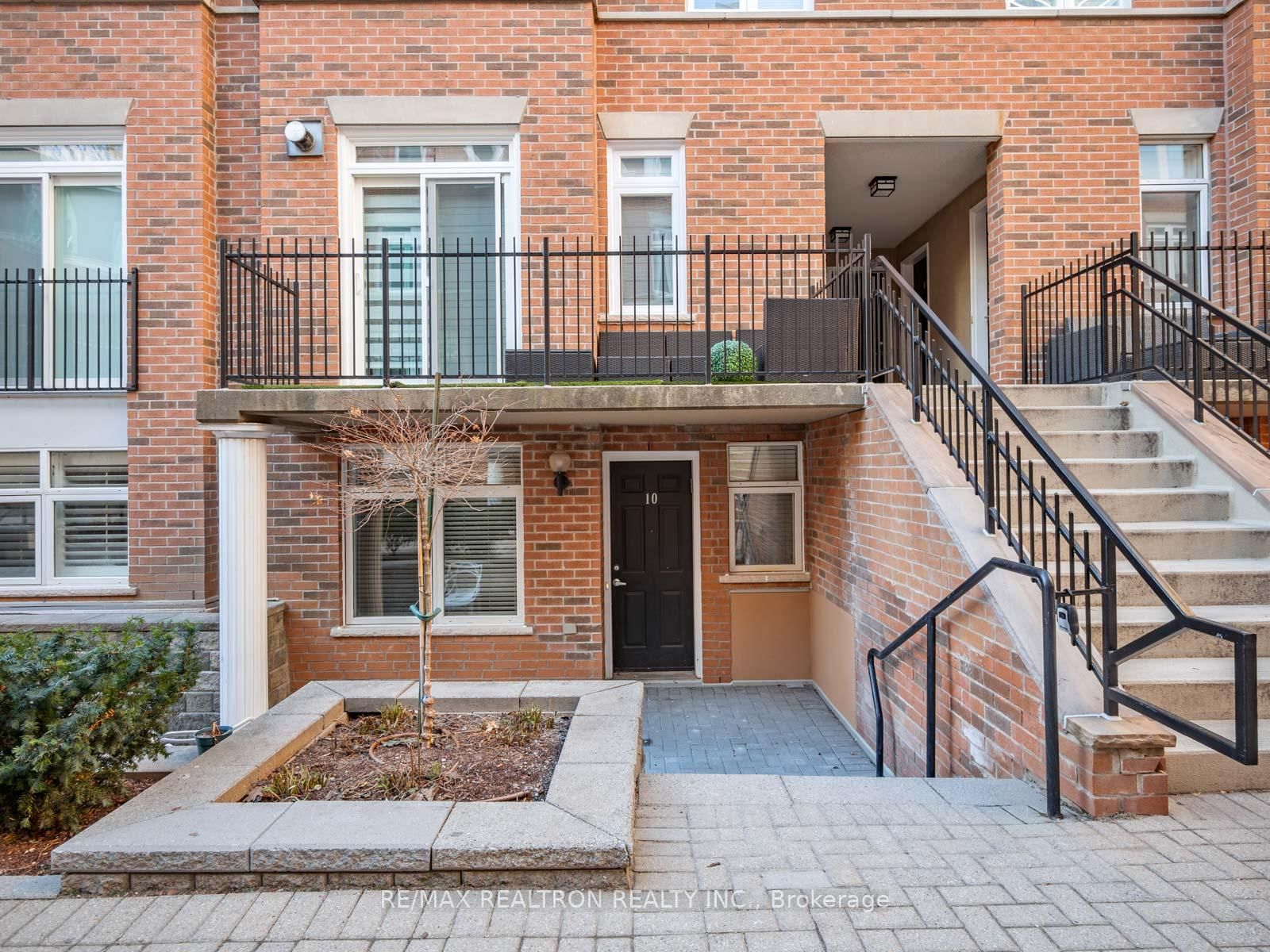 Photo 4 of Unit 10, 89 Lillian St, Toronto, Mount Pleasant West — HOMEH
