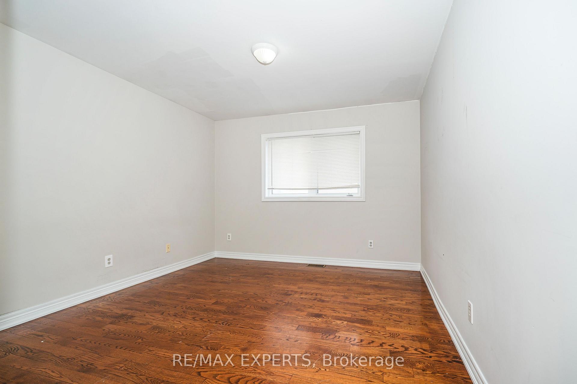Photo 15 of Unit 1, 8310 Islington Avenue, Vaughan, Islington Woods — HOMEH