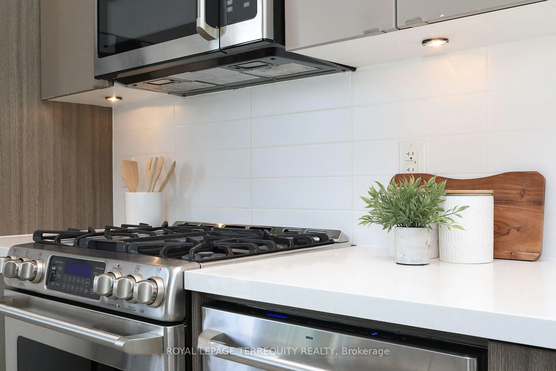 Photo 27 of Unit 631, 88 Colgate Avenue, Toronto, South Riverdale — HOMEH