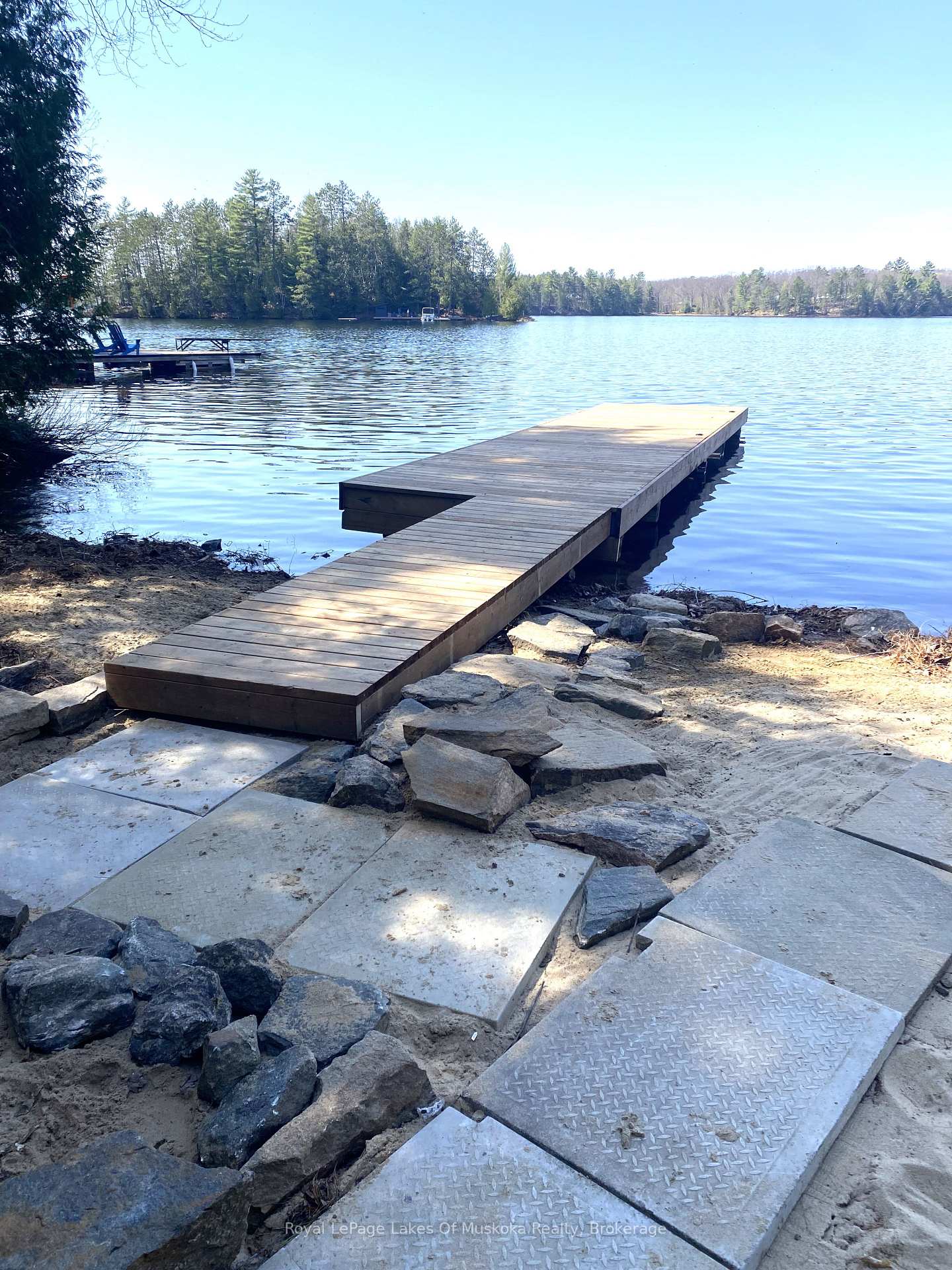Photo 8 of 1011 Hollow Point Drive N, Algonquin Highlands, Sherborne — HOMEH