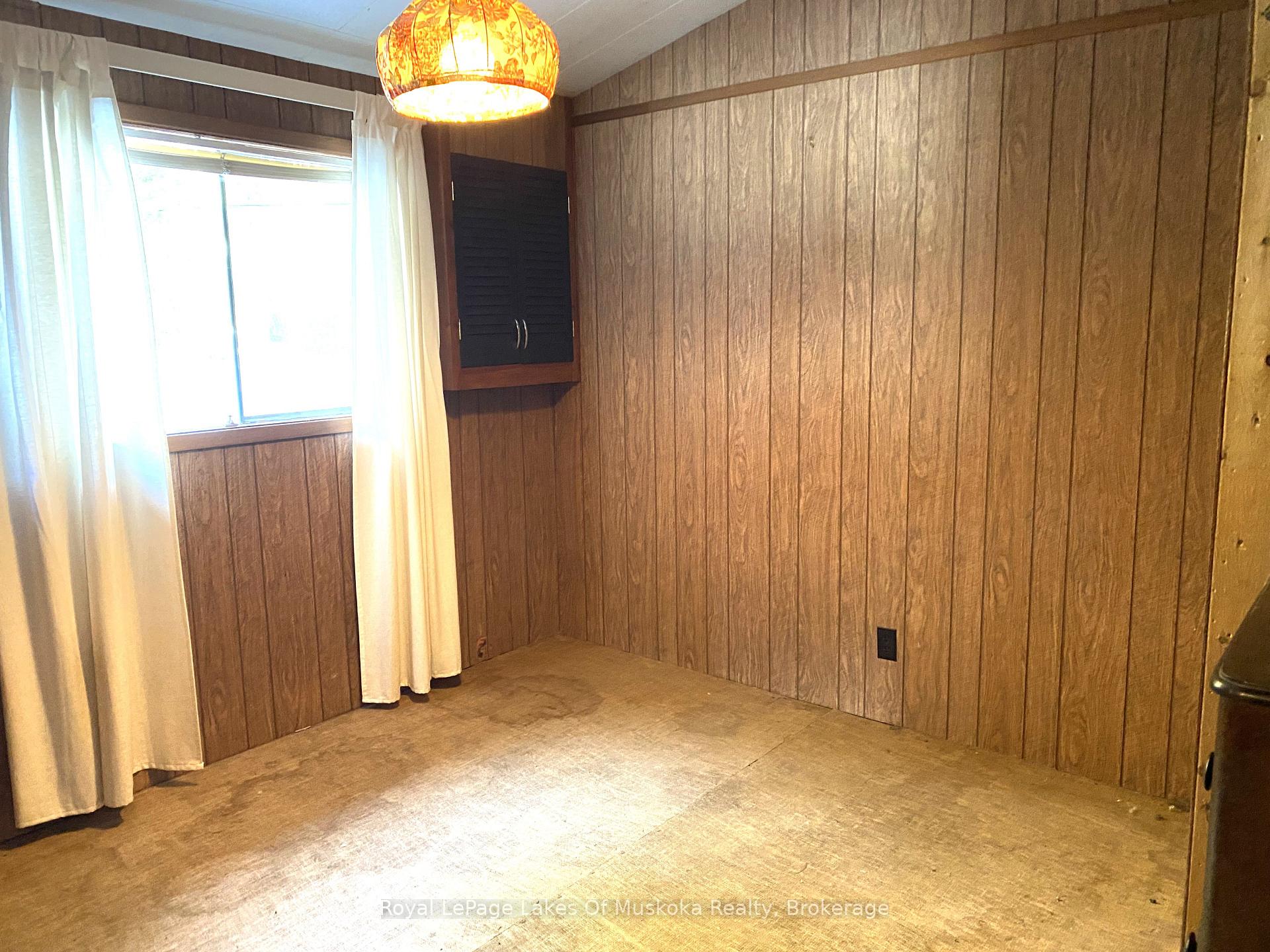 Photo 13 of 1011 Hollow Point Drive N, Algonquin Highlands, Sherborne — HOMEH