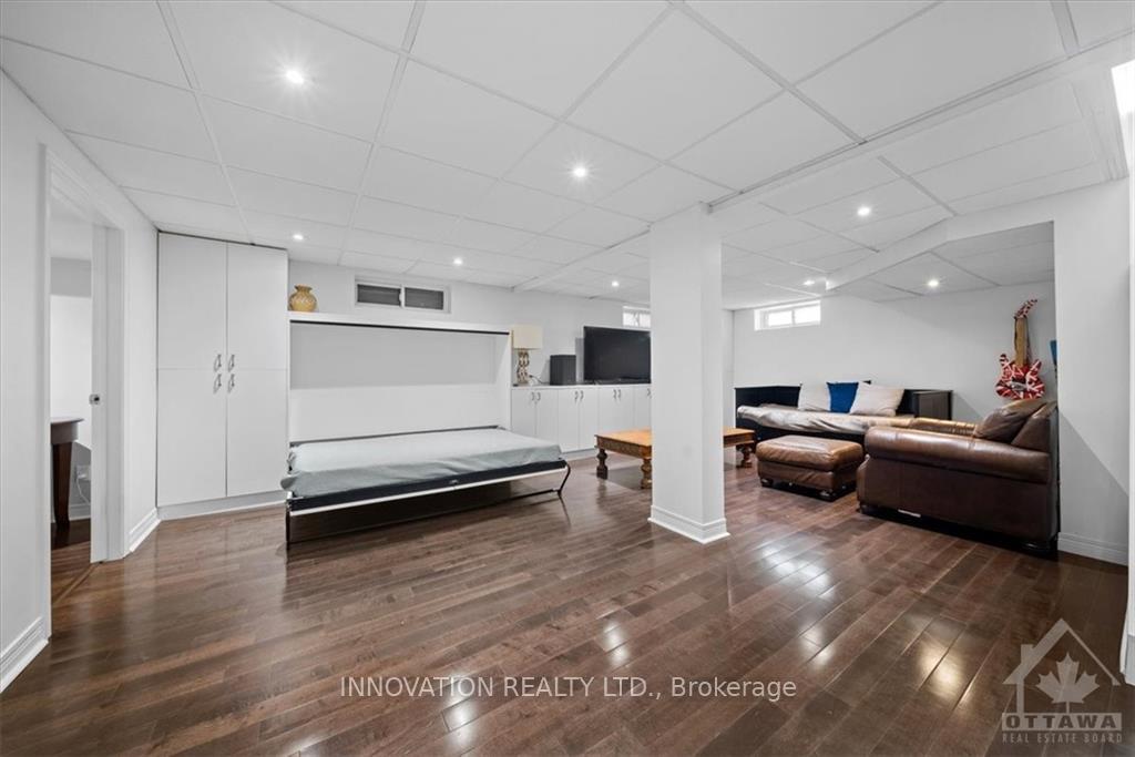 Photo 14 of 1605 Digby Street, Ottawa, Riverview Park — HOMEH