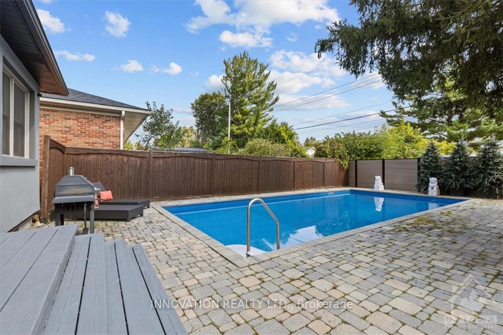 Photo 21 of 1605 Digby Street, Ottawa, Riverview Park — HOMEH