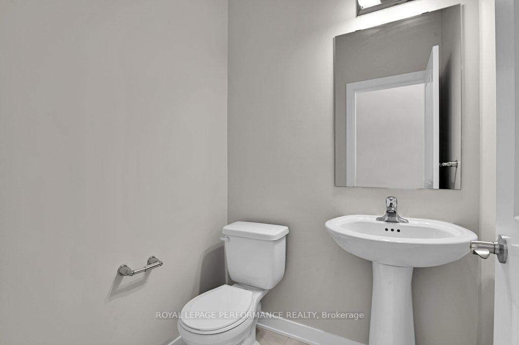 Photo 2 of 106 Wabikon Crescent, Ottawa, Blossom Park/Kemp Park/Findlay Creek — HOMEH
