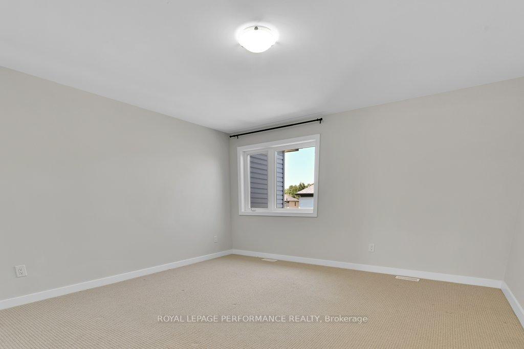 Photo 17 of 106 Wabikon Crescent, Ottawa, Blossom Park/Kemp Park/Findlay Creek — HOMEH