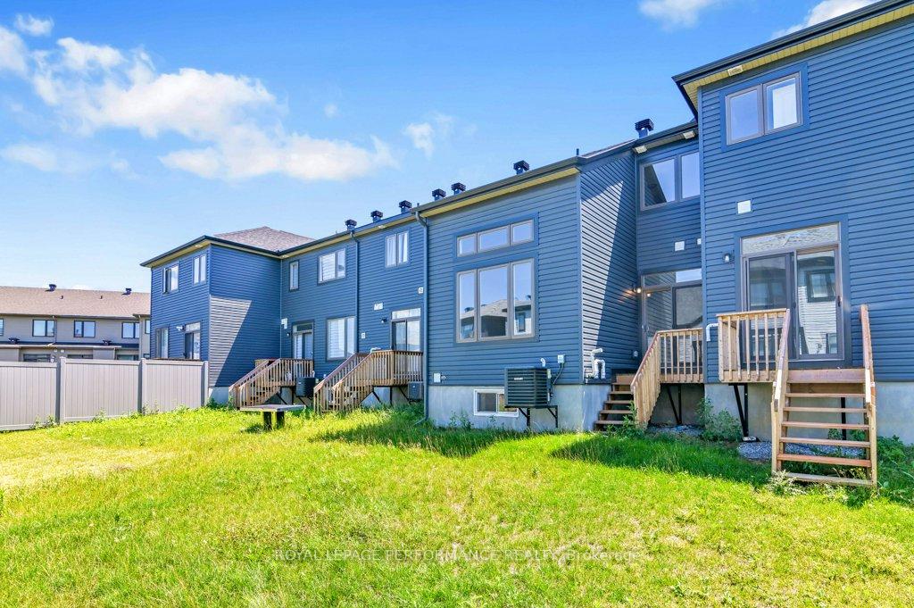 Photo 29 of 106 Wabikon Crescent, Ottawa, Blossom Park/Kemp Park/Findlay Creek — HOMEH