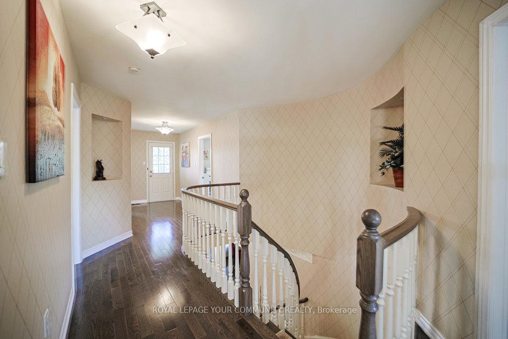 Photo 20 of 17 Sturgess Crescent, Whitby, Brooklin — HOMEH