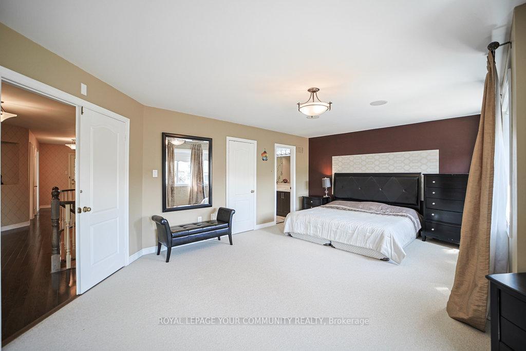 Photo 21 of 17 Sturgess Crescent, Whitby, Brooklin — HOMEH