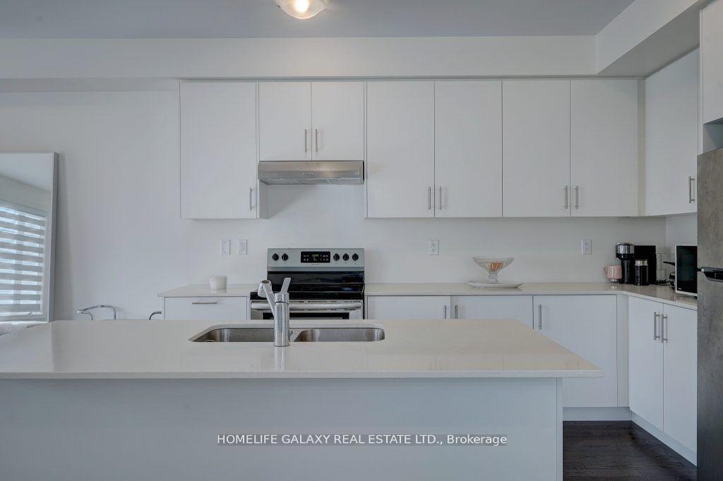 Photo 11 of 28 Velvet Drive, Whitby, Rural Whitby — HOMEH