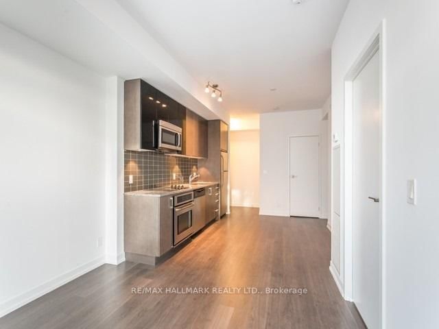 Photo 2 of Unit 1111, 98 Lillian St, Toronto, Mount Pleasant West — HOMEH