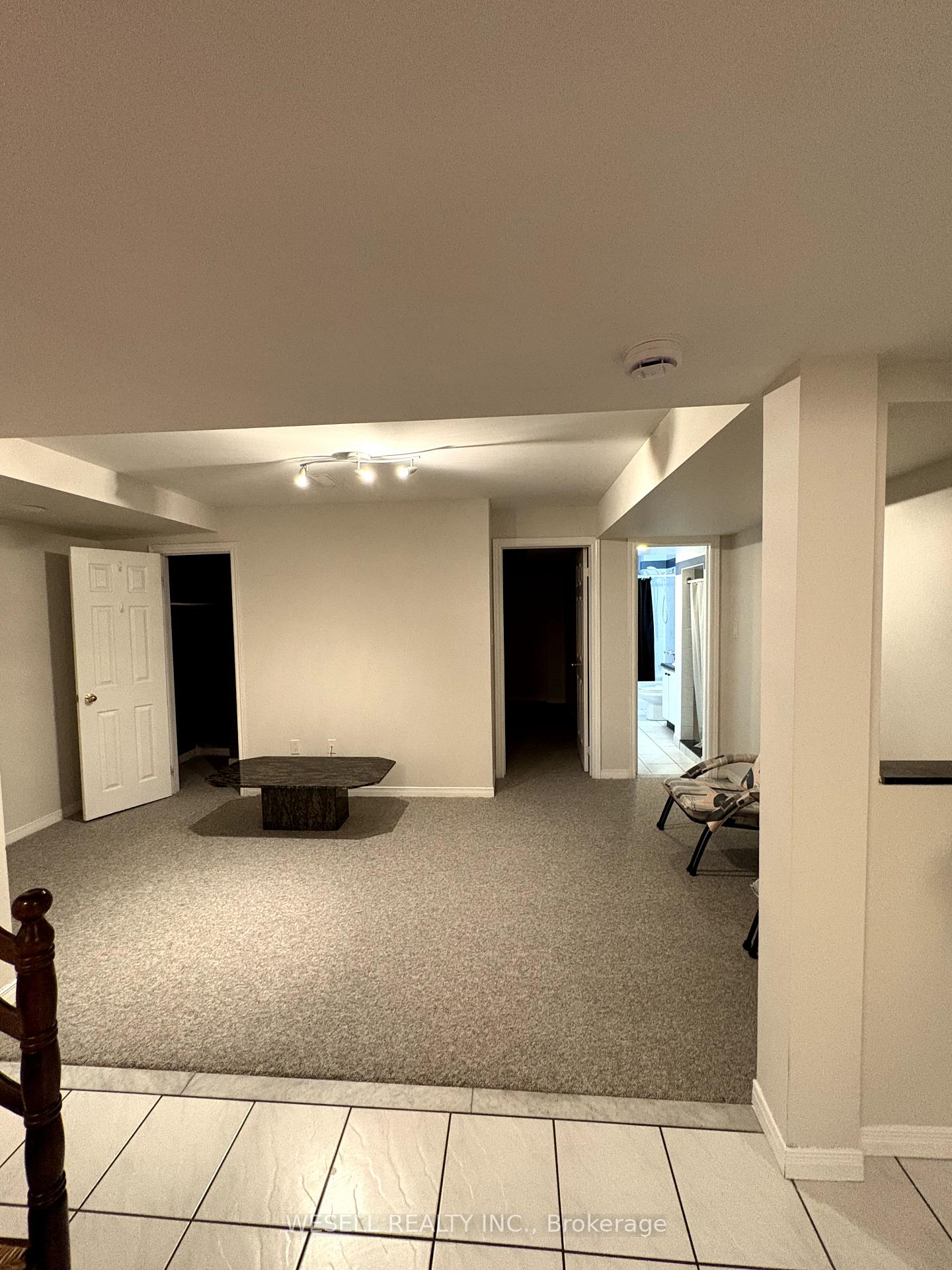 Photo 3 of Unit Bsmt, 93 Appian Way, Vaughan, Islington Woods — HOMEH