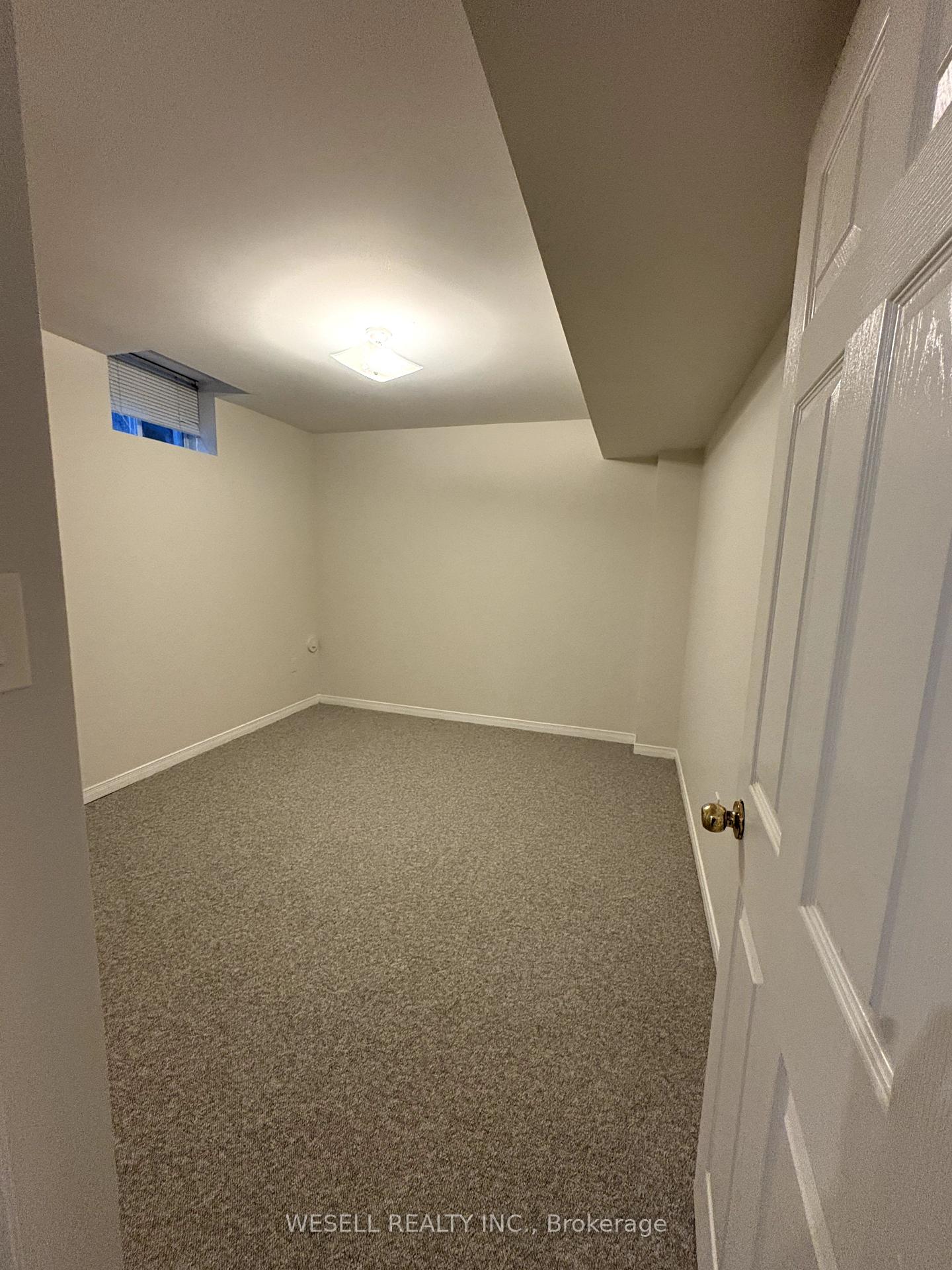Photo 6 of Unit Bsmt, 93 Appian Way, Vaughan, Islington Woods — HOMEH