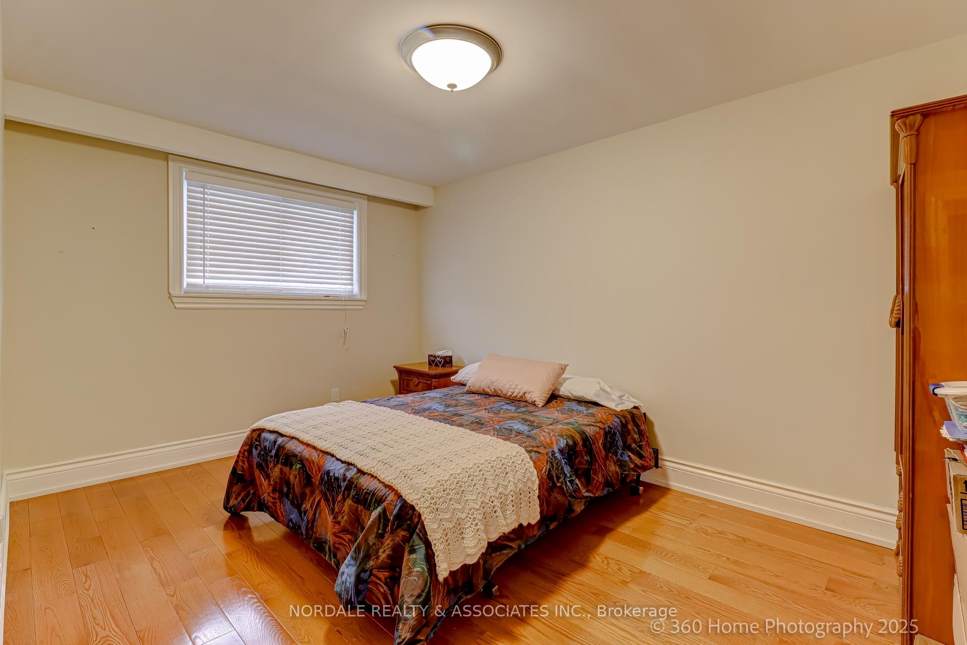 Photo 11 of 67 Button Road, Vaughan, West Woodbridge — HOMEH