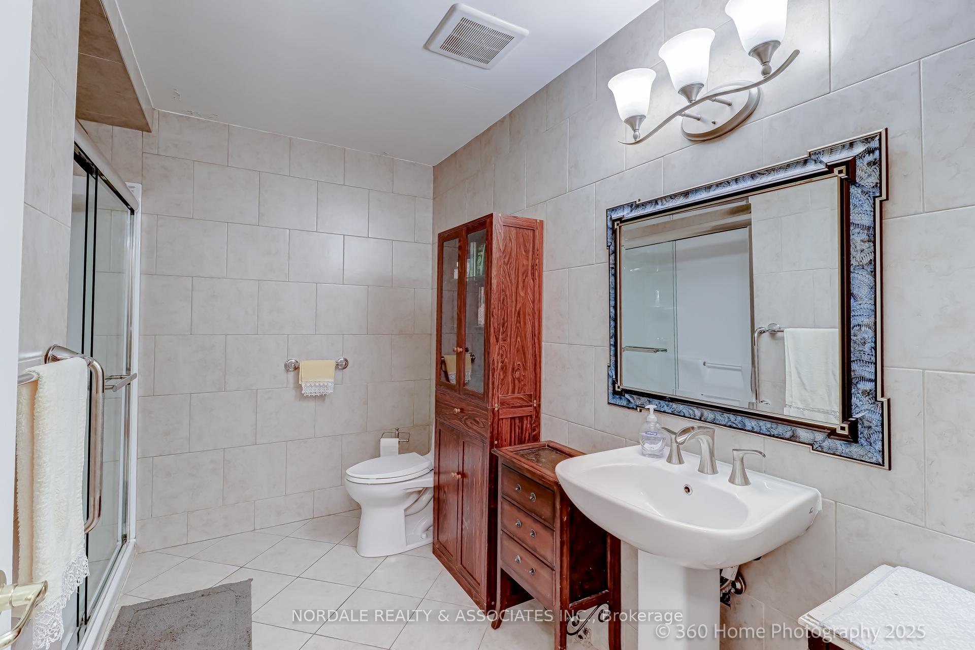 Photo 14 of 67 Button Road, Vaughan, West Woodbridge — HOMEH