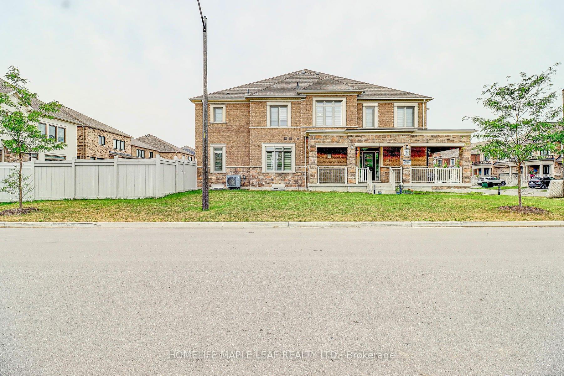 Photo 3 of 138 Laing Drive, Whitby, Rural Whitby — HOMEH