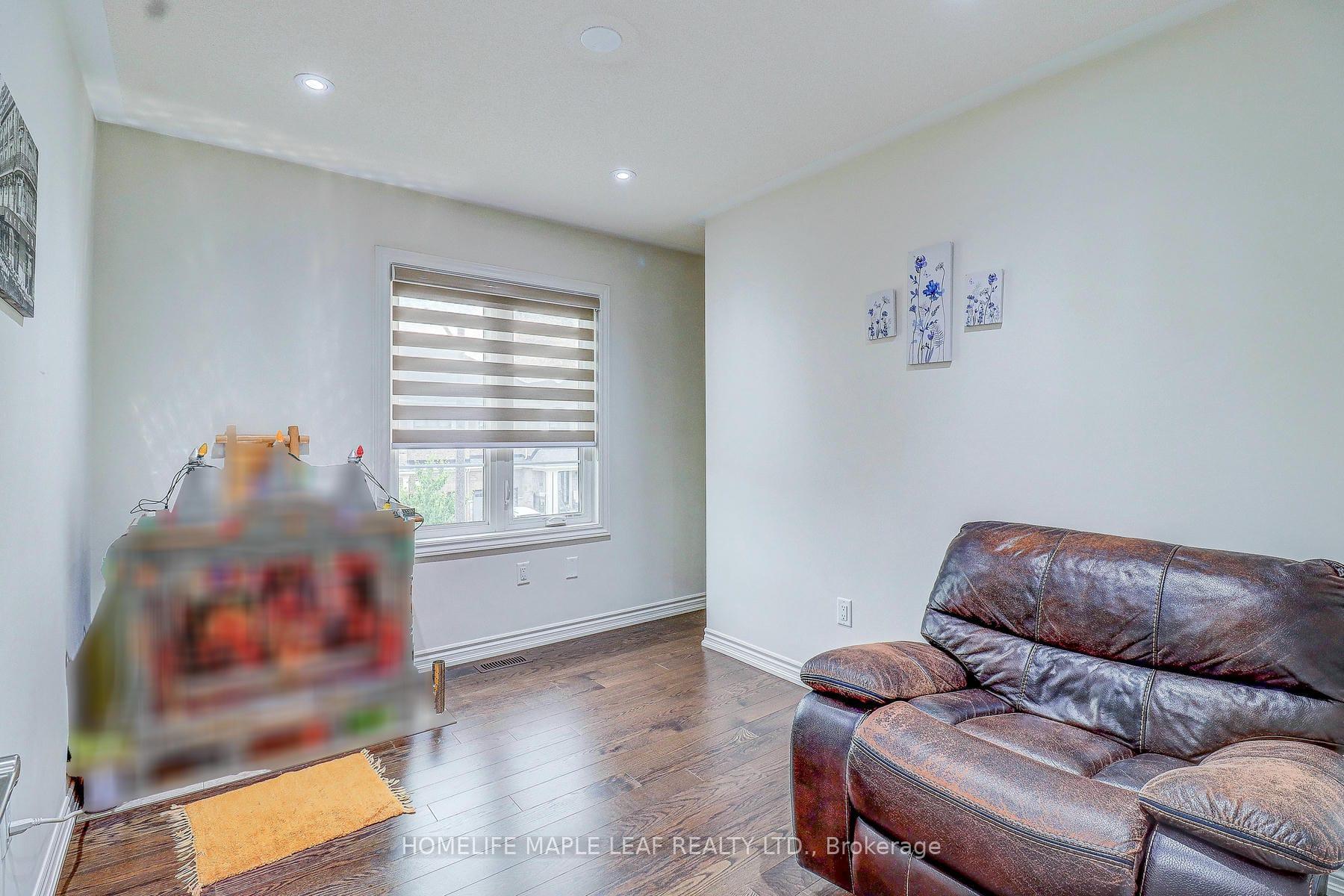 Photo 32 of 138 Laing Drive, Whitby, Rural Whitby — HOMEH