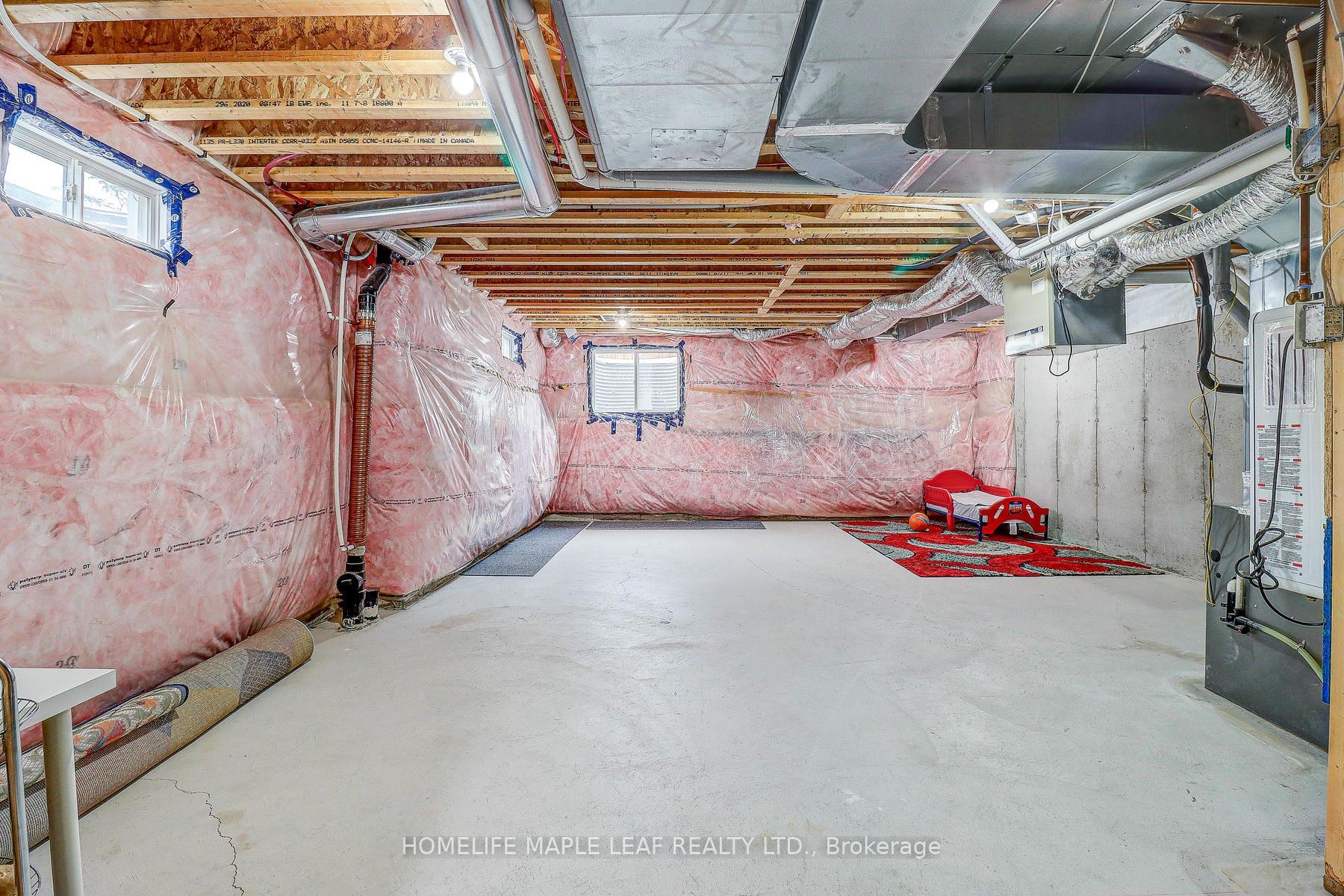Photo 35 of 138 Laing Drive, Whitby, Rural Whitby — HOMEH