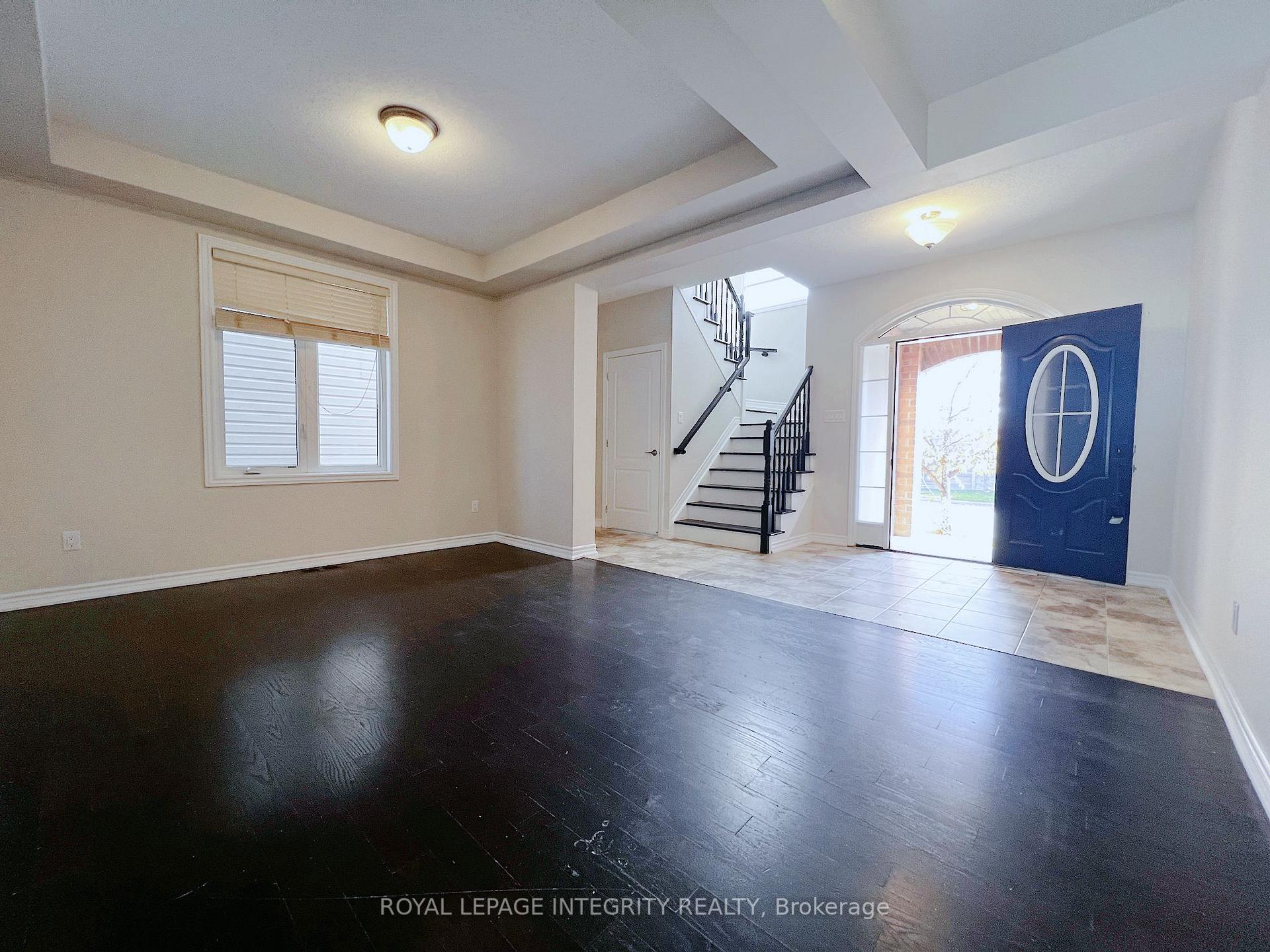 Photo 2 of 52 Sundragon Way, Ottawa, Barrhaven - Half Moon Bay — HOMEH