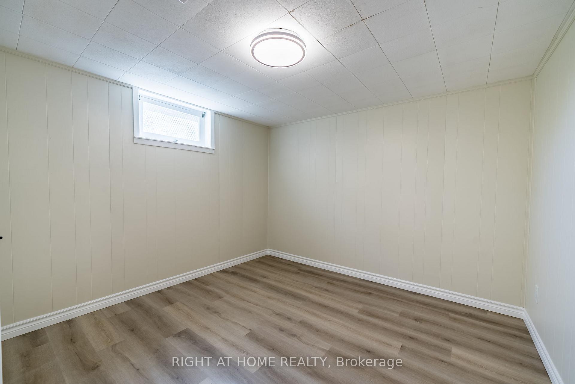 Photo 32 of 109 Crawforth Street, Whitby, Blue Grass Meadows — HOMEH