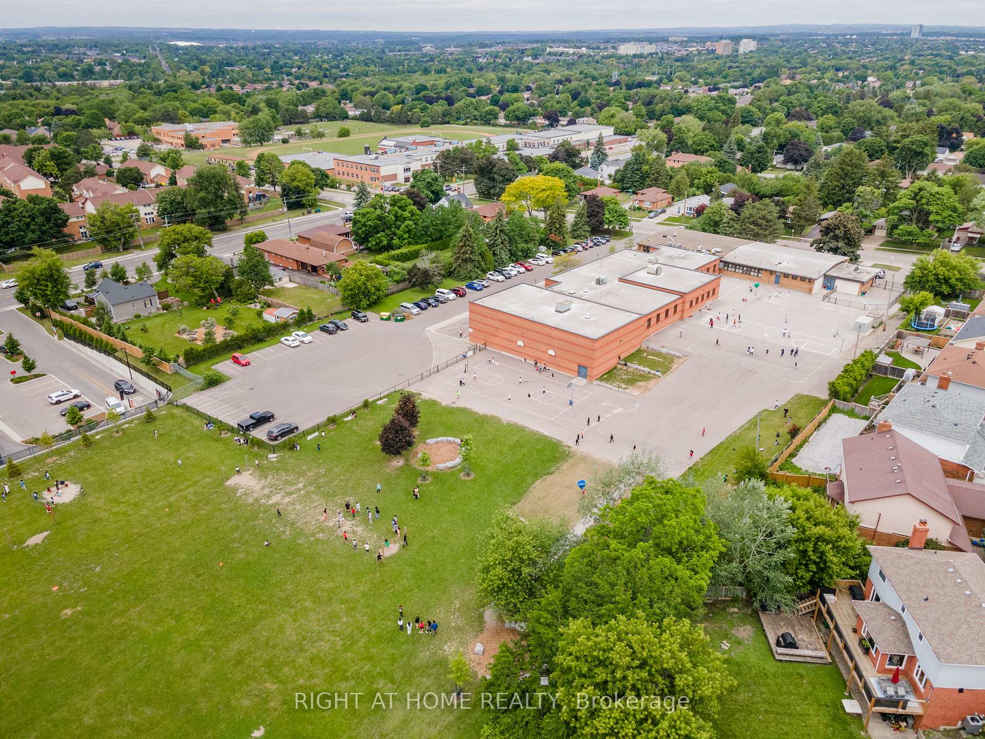 Photo 45 of 109 Crawforth Street, Whitby, Blue Grass Meadows — HOMEH