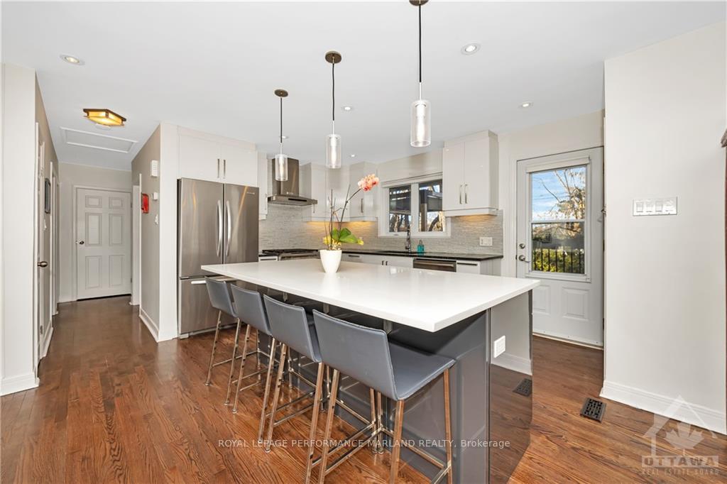 Photo 7 of 1245 Cheverton Avenue, Ottawa, Alta Vista — HOMEH