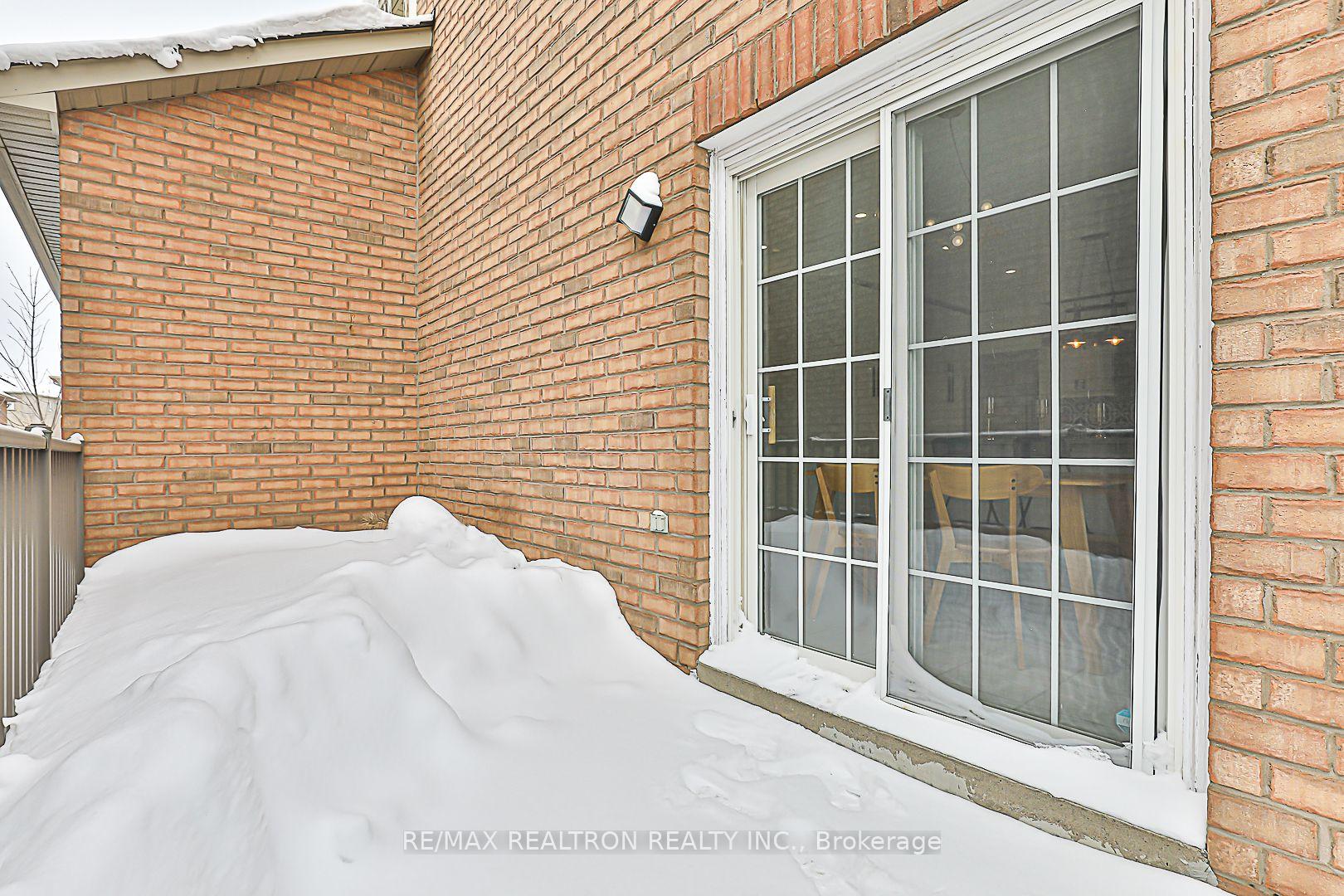 Photo 16 of 19 Boom Road, Vaughan, Vellore Village — HOMEH