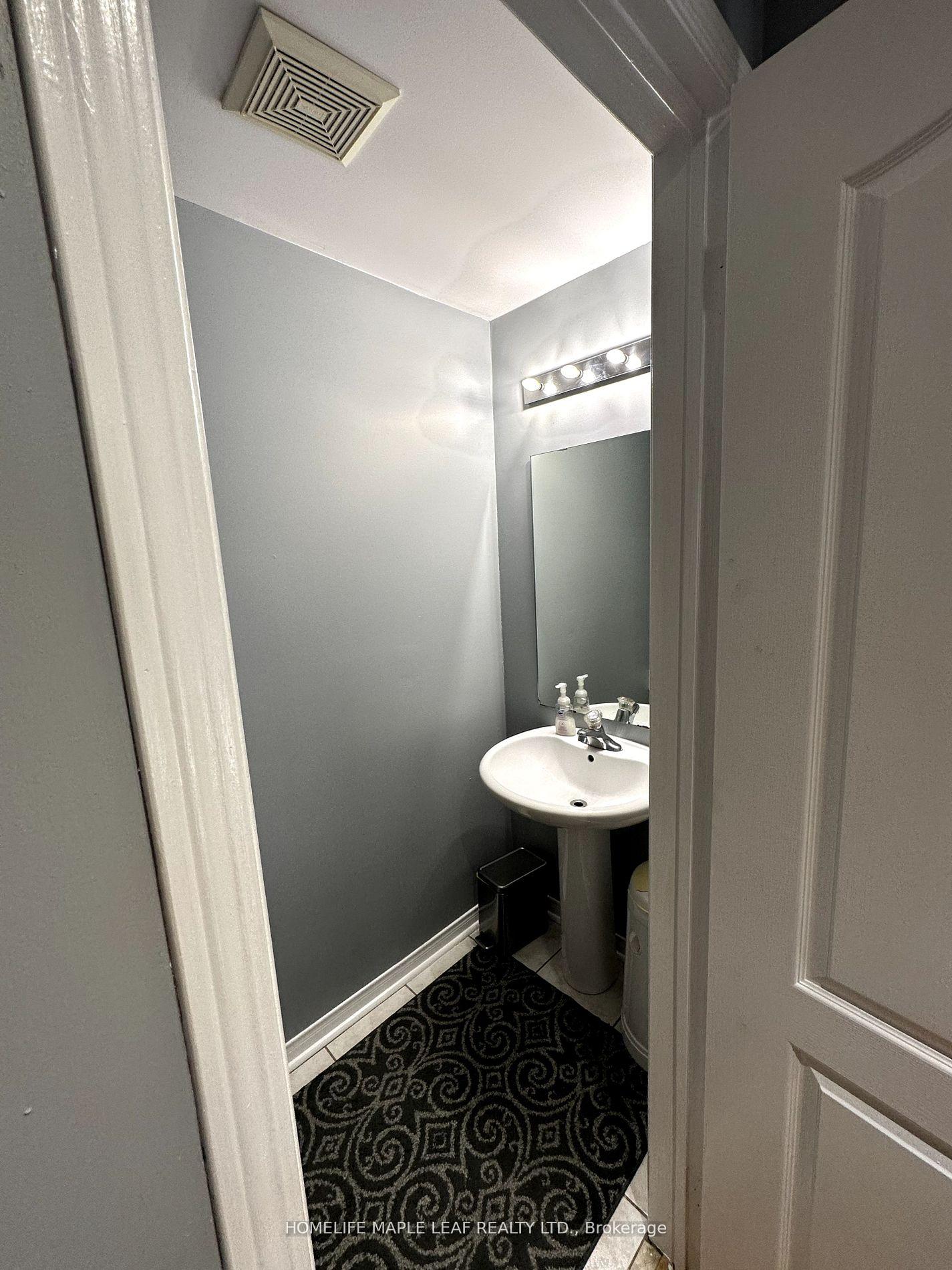 Photo 16 of 15 Pikake Court, Vaughan, Maple — HOMEH