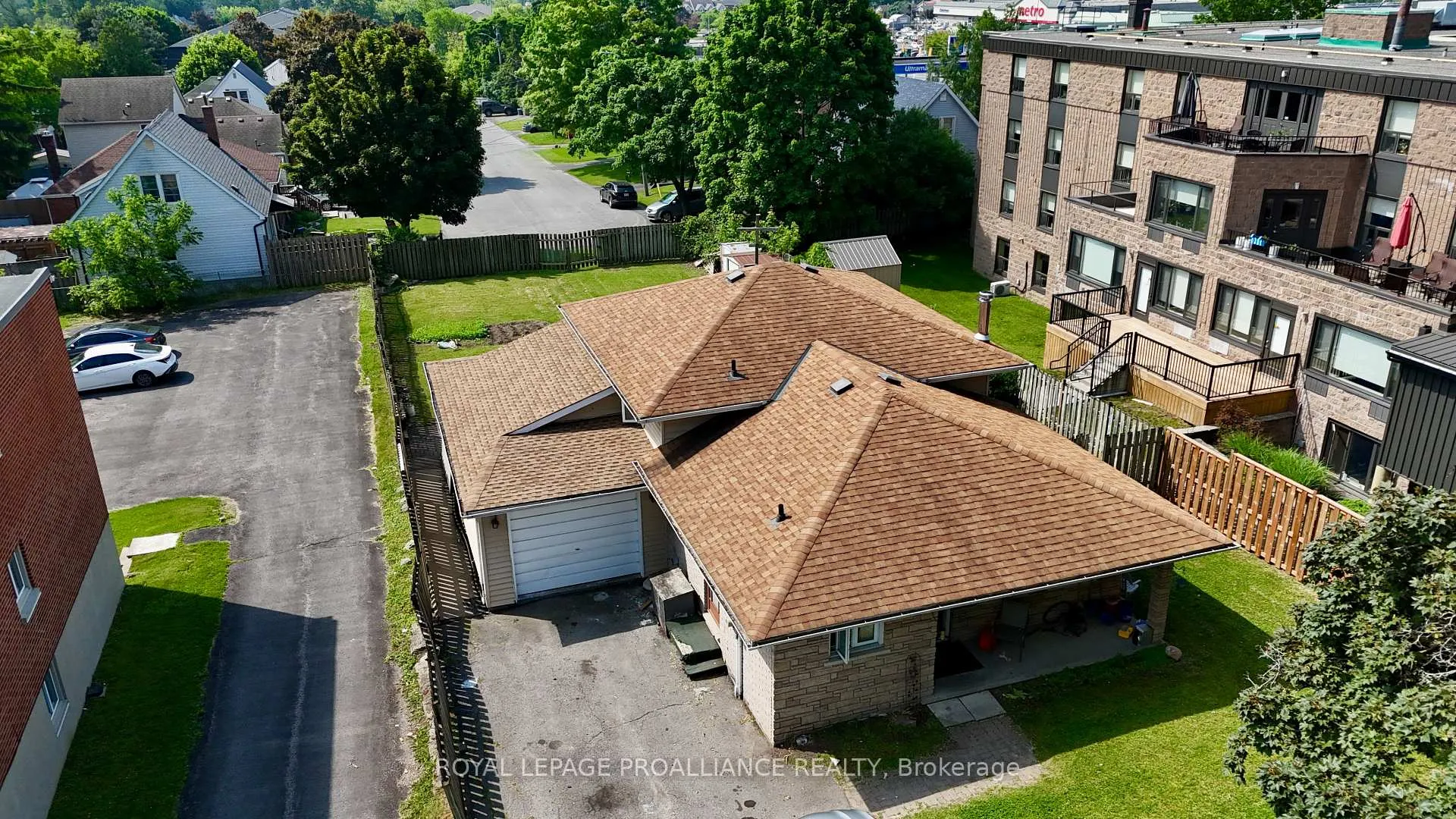 Photo 2 of 57 Donald Street, Belleville, Belleville Ward — HOMEH