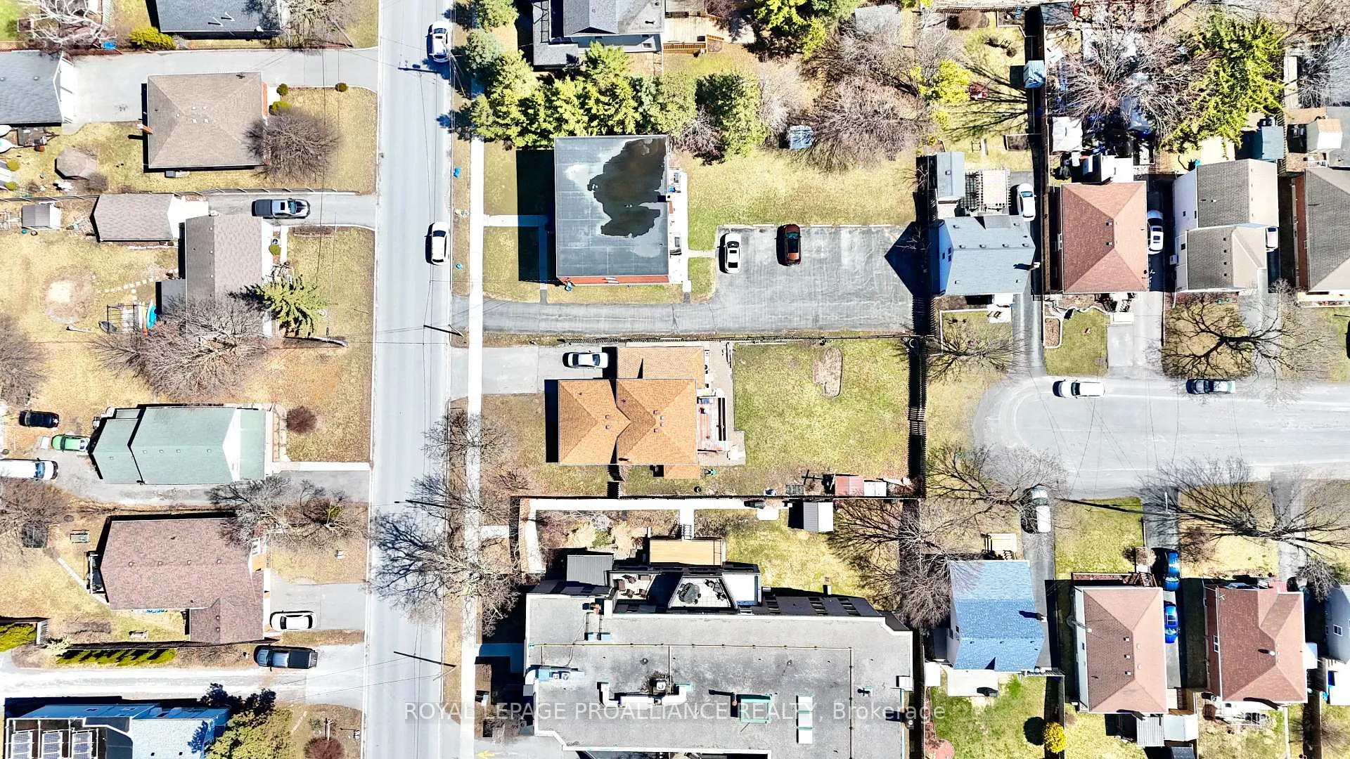 Photo 3 of 57 Donald Street, Belleville, Belleville Ward — HOMEH