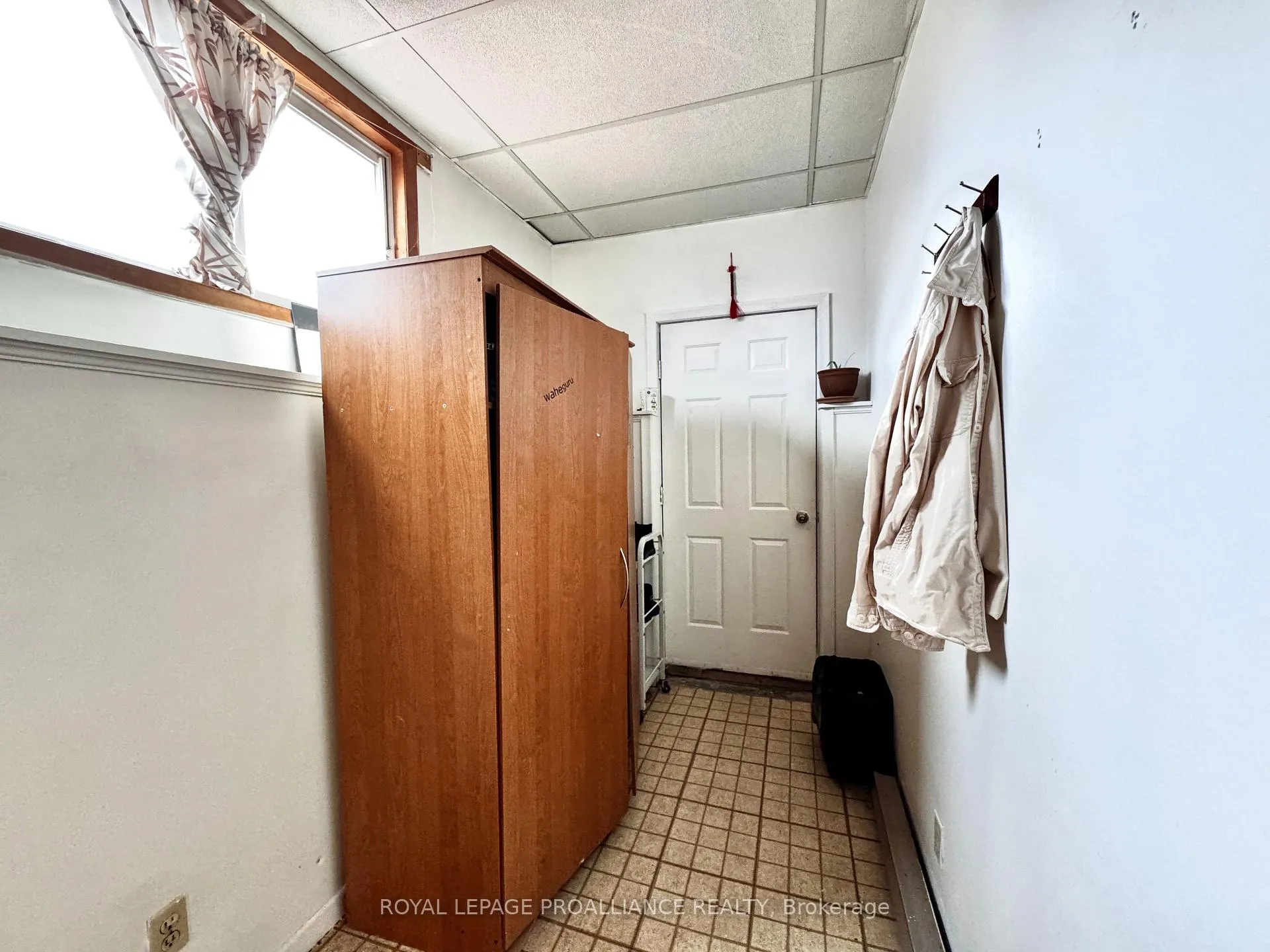 Photo 12 of 57 Donald Street, Belleville, Belleville Ward — HOMEH
