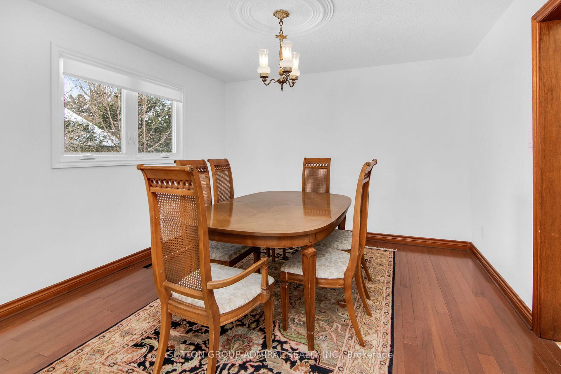 Photo 10 of 57 Arnold Avenue, Vaughan, Crestwood-Springfarm-Yorkhill — HOMEH