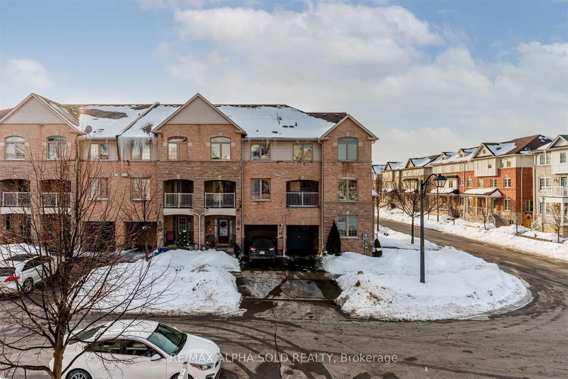 Photo 12 of 43 Clowes Street, Ajax, Central East — HOMEH