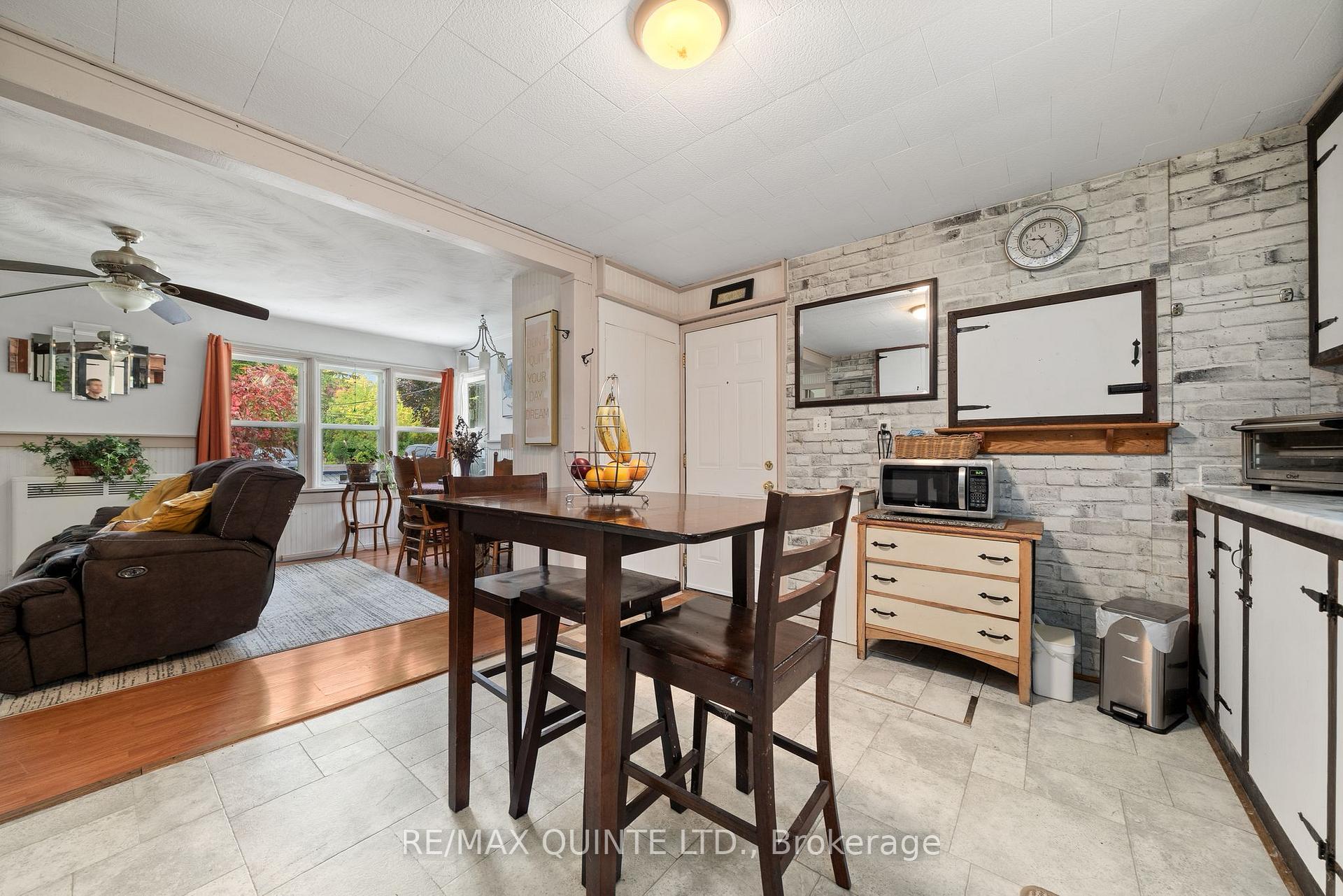 Photo 13 of 754 County Road 28, Prince Edward County, Ameliasburg Ward — HOMEH