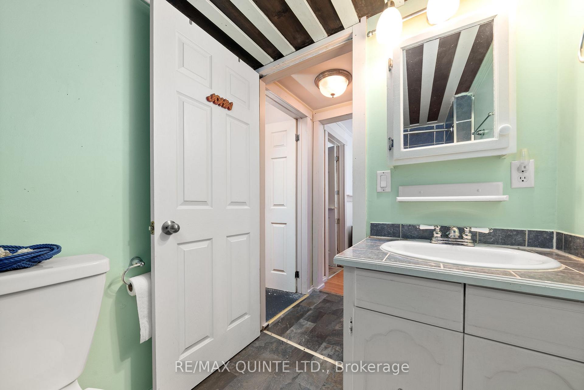 Photo 15 of 754 County Road 28, Prince Edward County, Ameliasburg Ward — HOMEH