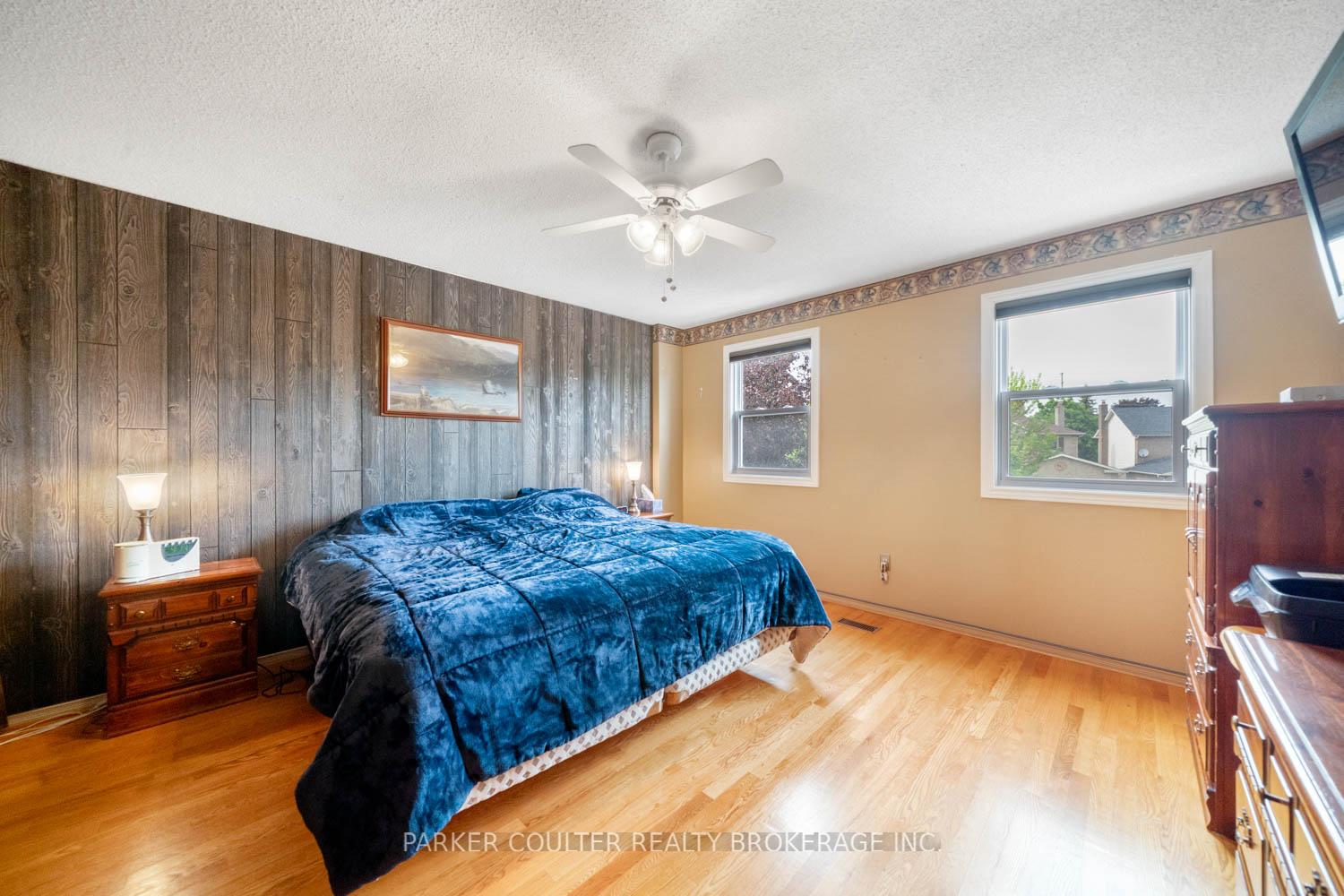 Photo 23 of 889 White Ash Drive, Whitby, Williamsburg — HOMEH