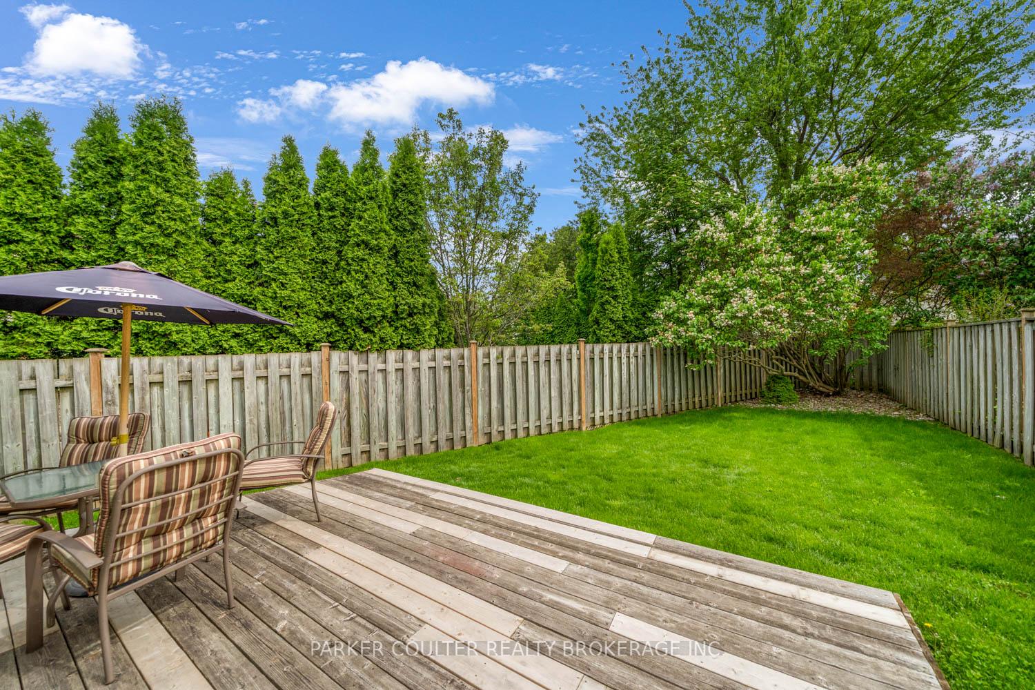 Photo 32 of 889 White Ash Drive, Whitby, Williamsburg — HOMEH
