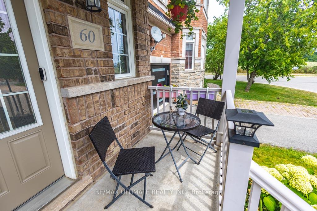 Photo 2 of 60 Haven Road, Vaughan, Patterson — HOMEH