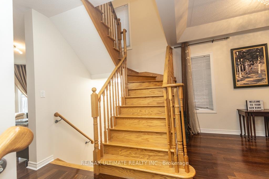 Photo 16 of 60 Haven Road, Vaughan, Patterson — HOMEH