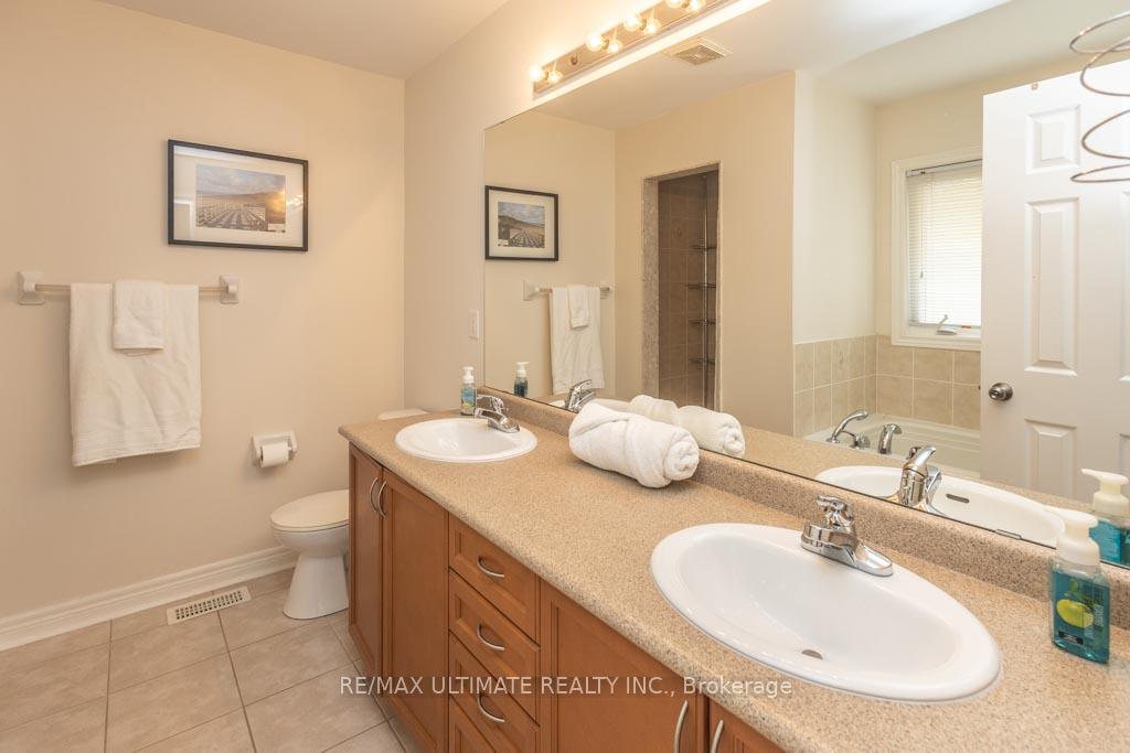Photo 18 of 60 Haven Road, Vaughan, Patterson — HOMEH