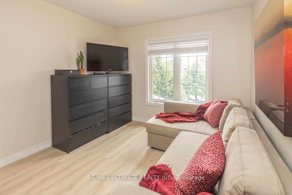 Photo 25 of 60 Haven Road, Vaughan, Patterson — HOMEH