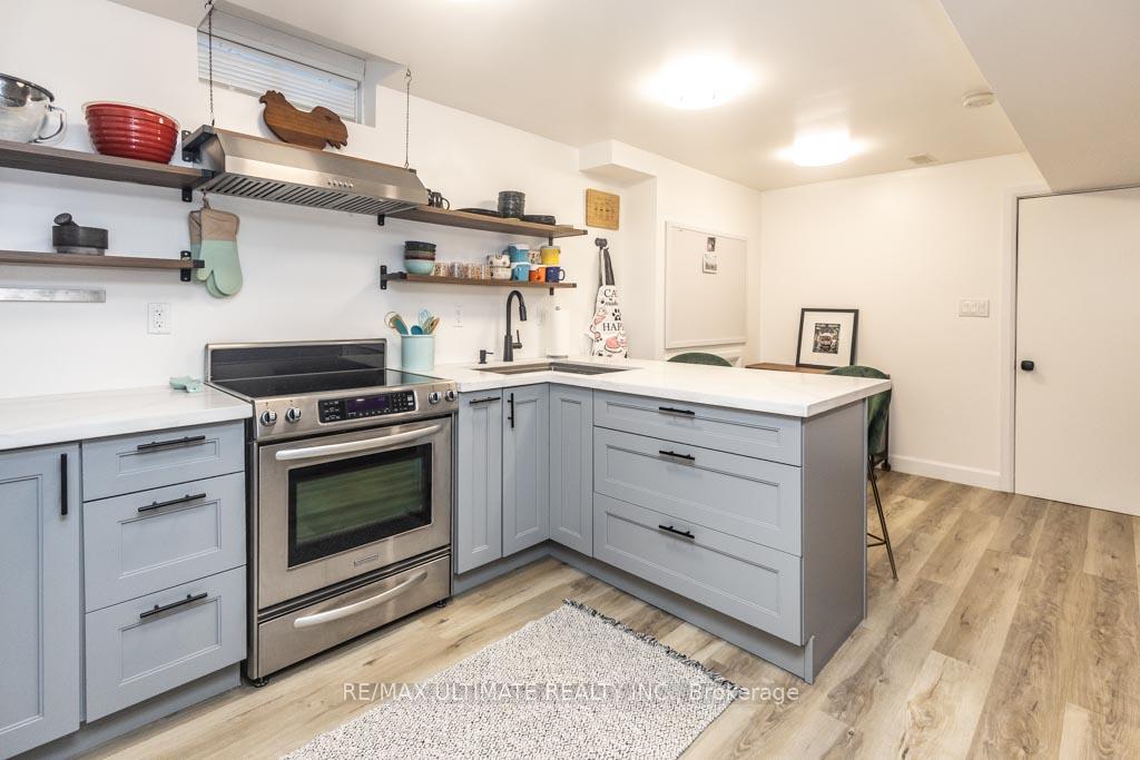 Photo 32 of 60 Haven Road, Vaughan, Patterson — HOMEH