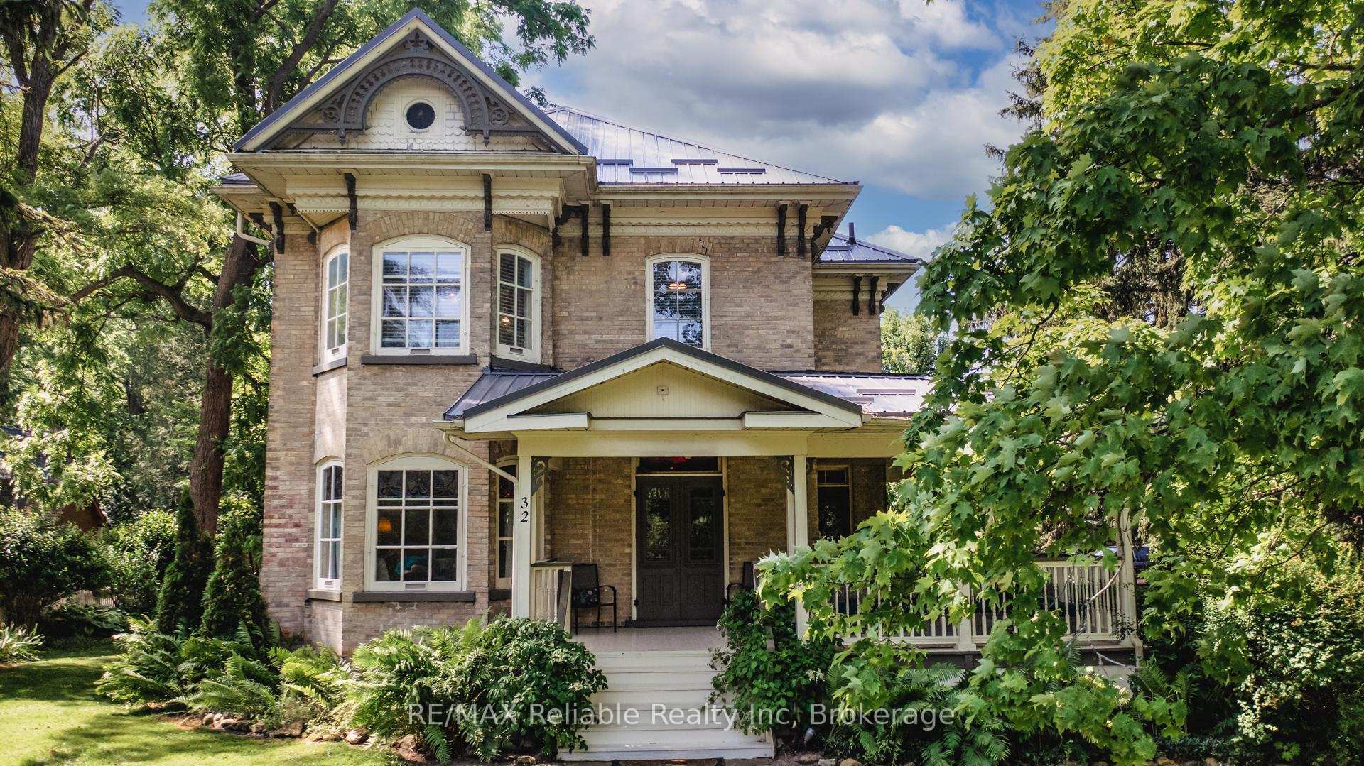 Photo 2 of 32 Bayfield Terrace, Bluewater, Bayfield — HOMEH