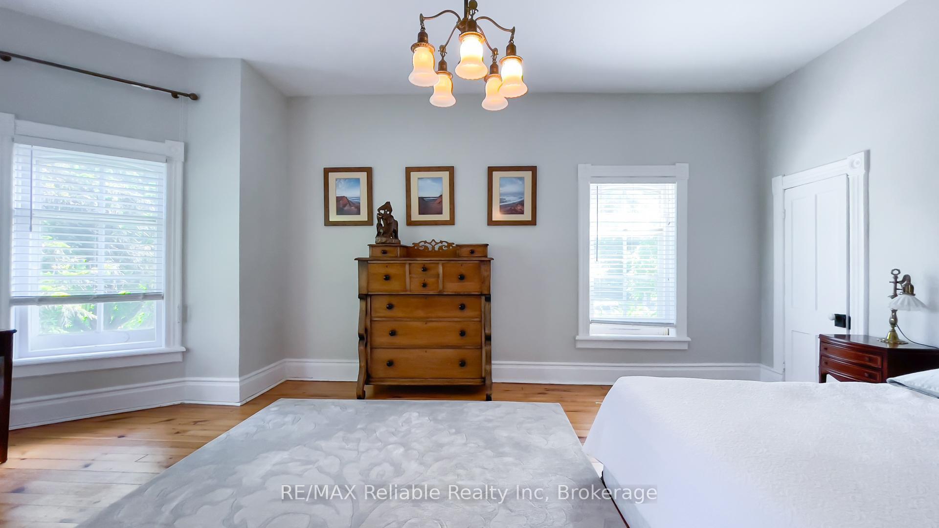 Photo 34 of 32 Bayfield Terrace, Bluewater, Bayfield — HOMEH