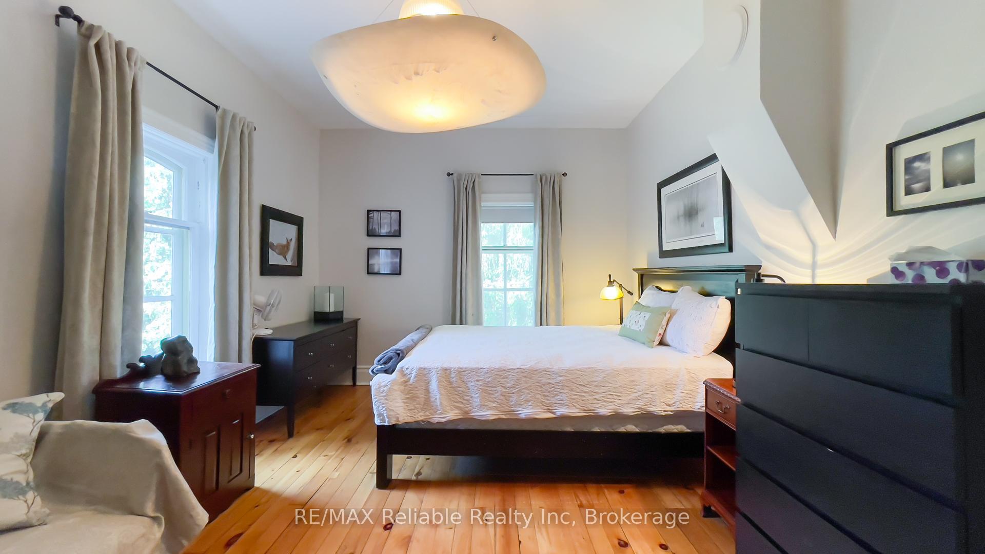 Photo 38 of 32 Bayfield Terrace, Bluewater, Bayfield — HOMEH
