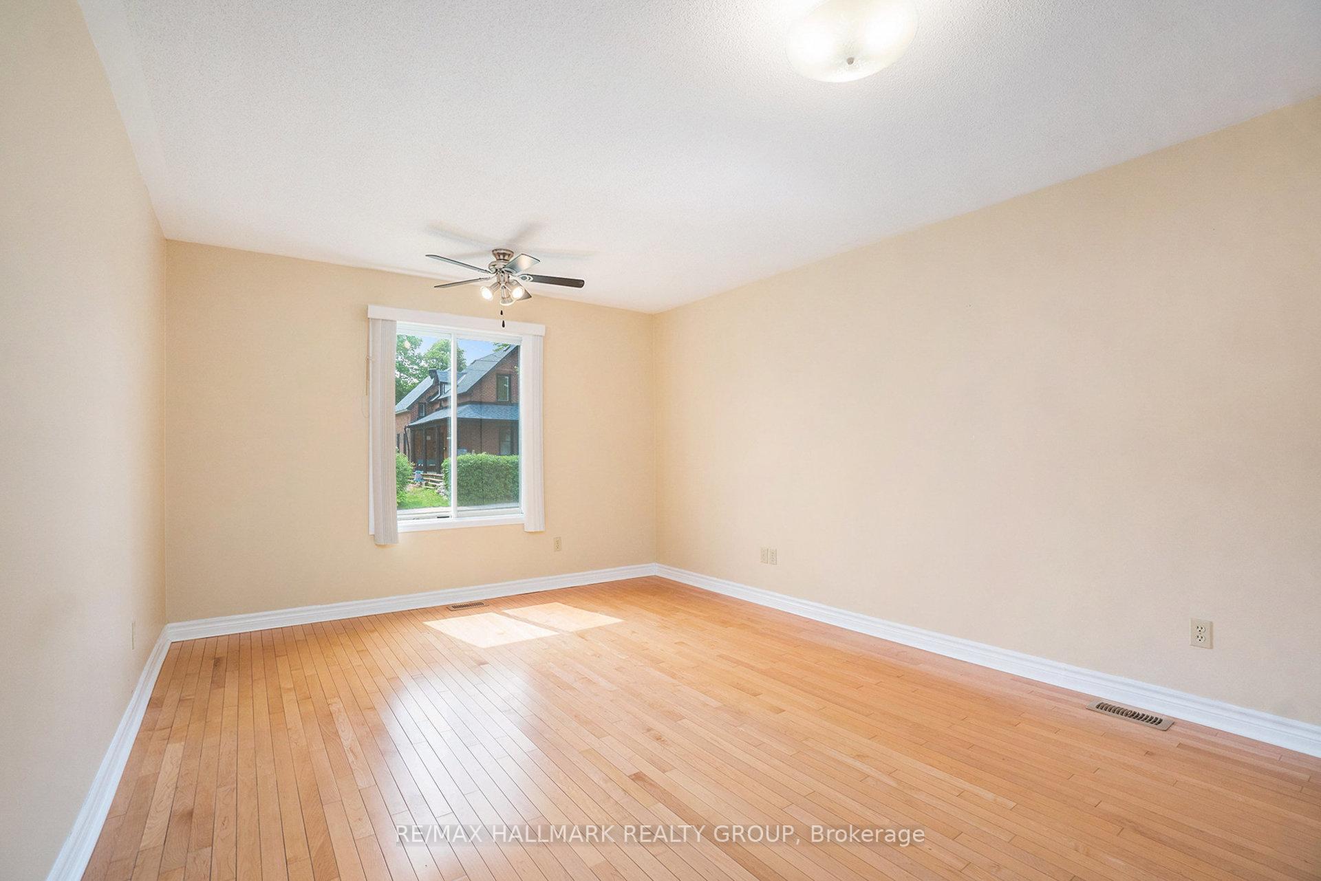 Photo 9 of 155 Edward Street S, Arnprior — HOMEH